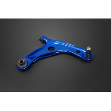 Toyota Yaris / Vitz 2nd XP90/NCP9# / 3rd XP130 / Prius C NHP10 Передние нижние рычаги Hardrace Q1627 Toyota Yaris / Vitz 2nd XP90/NCP9# / 3rd XP130 / Prius C NHP10 Передние нижние рычаги Hardrace Q1627